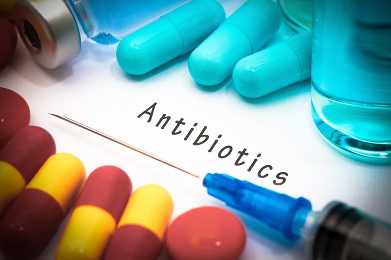 صناعة  الأنتيبيوتيك (antibiotocs) مكسورة برحيل شركة أشاوغن (Achaogen) .